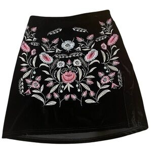 Simple Black Velvet Mini Skirt with Pink and White Floral Embroidery